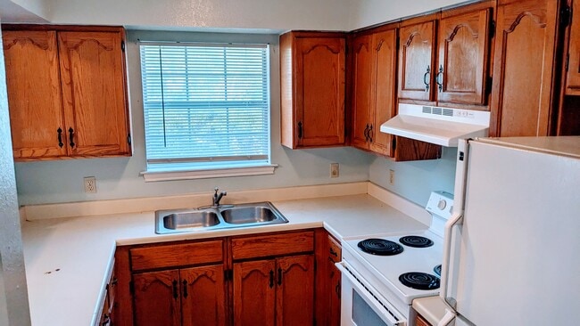 Photo - 1820 Mercer St