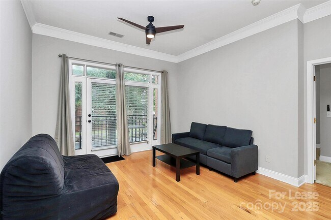 Photo - 793 Garden District Dr