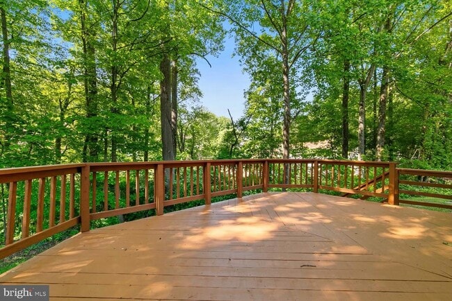 2205 Blue Valley Dr