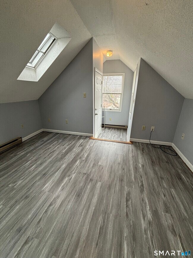 Photo - 11 Roberts St Unit 3