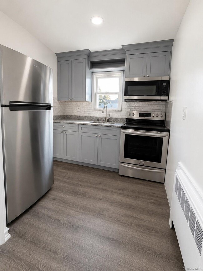 Photo - 1333 5th Ave