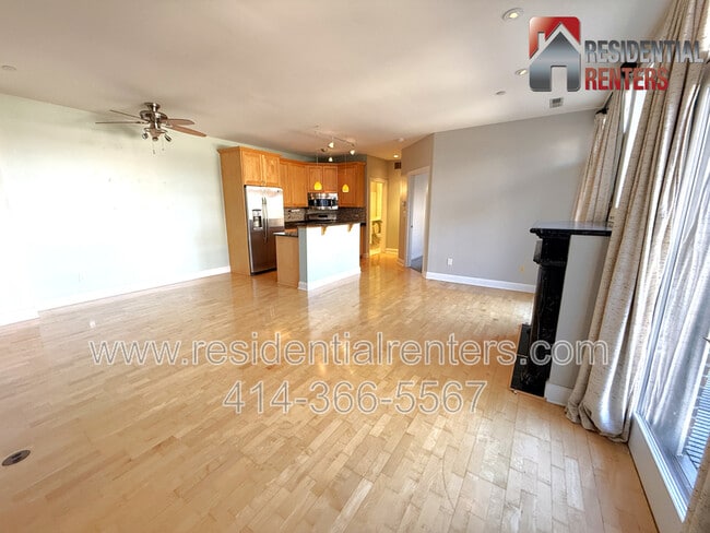 Photo - 1515 N Van Buren St Unit 414