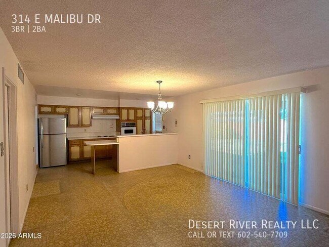 Photo - 314 E Malibu Dr