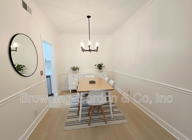 Photo - 503 Sloan Rd