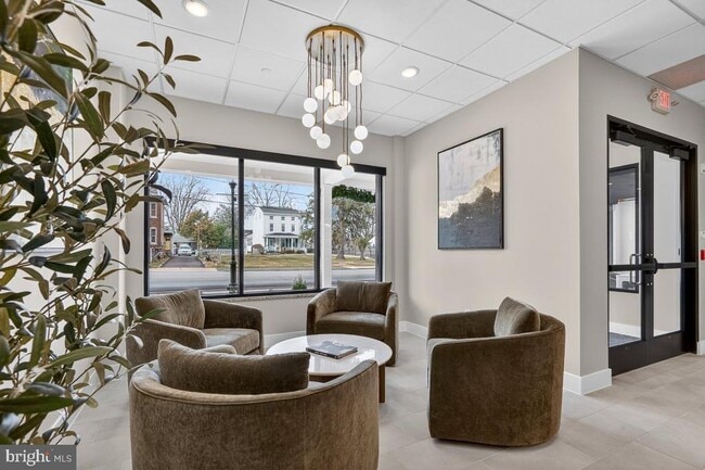 Photo - 624 Main St Unit 205