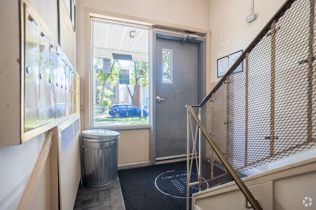 Photo - Oliver 3 Apartments