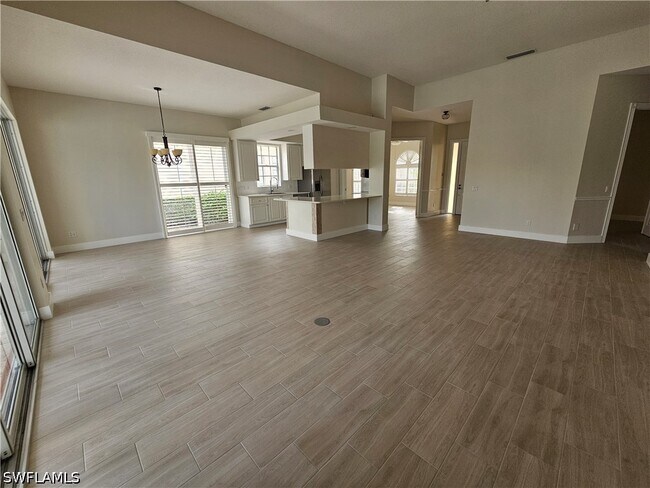4256 Montalvo Ct