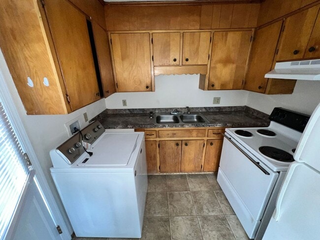 Photo - 802 Jeter St Unit 802-B