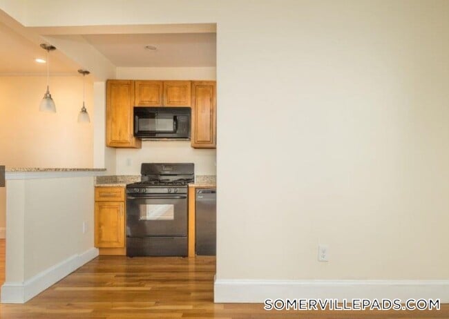 Photo - 136 Highland Ave Unit 26