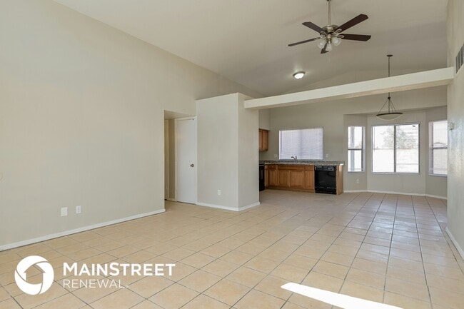 Photo - 1880 W Mountain Oak Ln