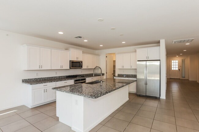 Photo - 5647 W Walatowa St