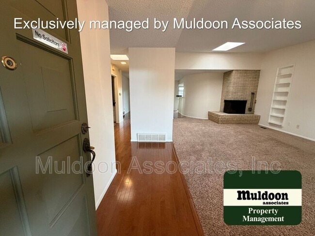 Photo - 59 W Old Broadmoor Rd