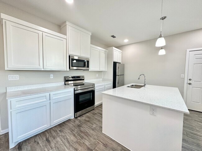 Photo - 1210 S Milanos Rd Unidad 3