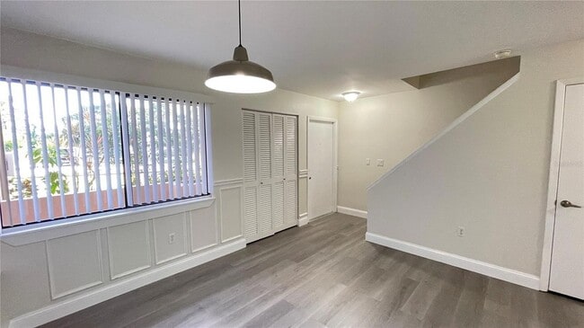 Photo - 892 Sunridge Dr