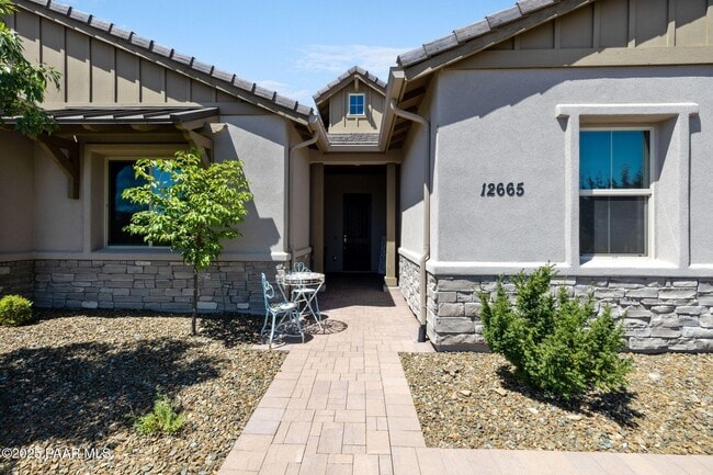 Photo - 12665 Gyda Cir