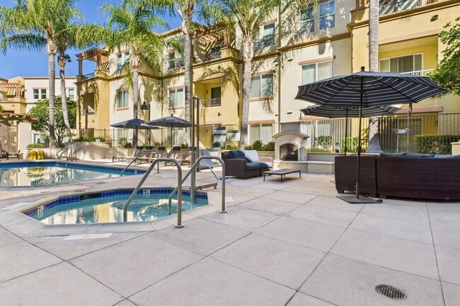 Photo - Sofi at Topanga Canyon