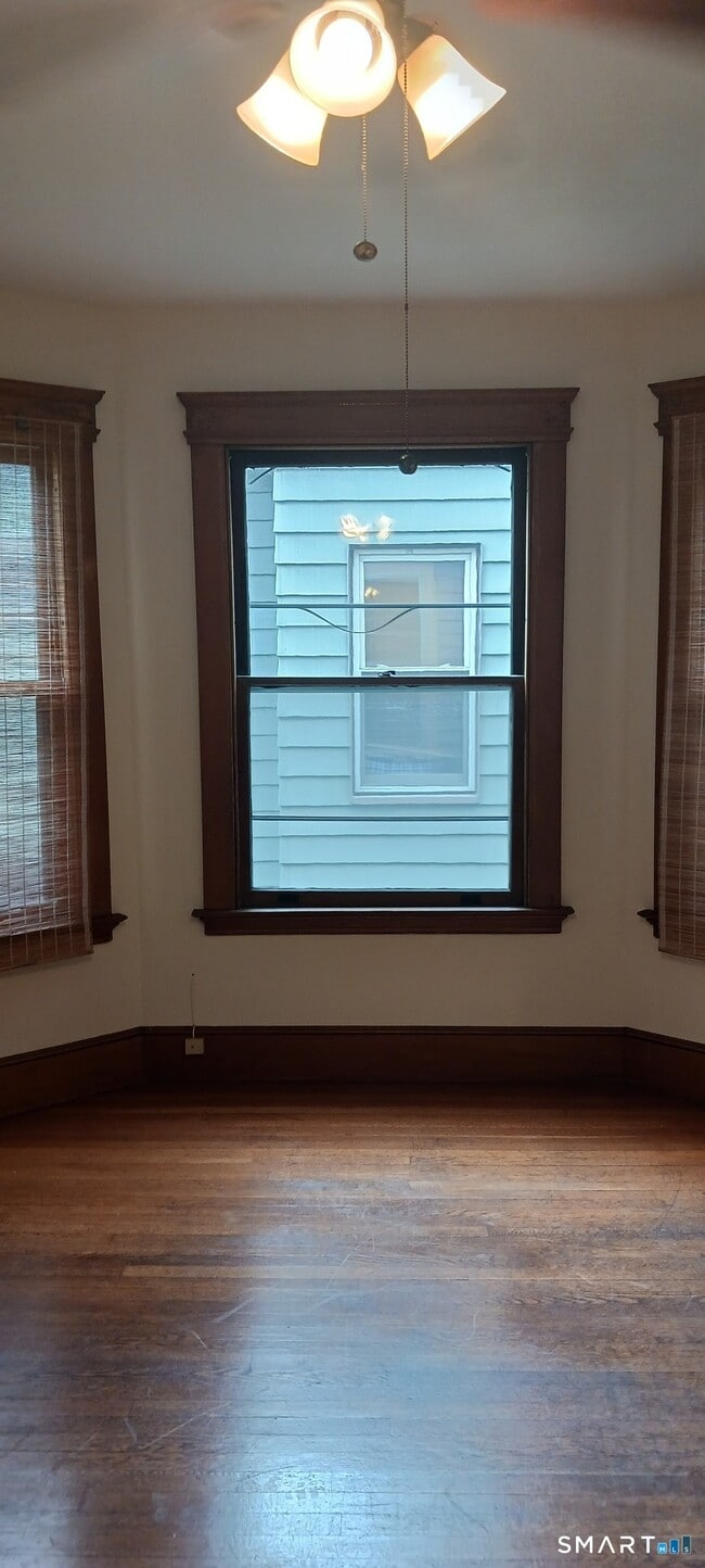Photo - 126 Edwards St