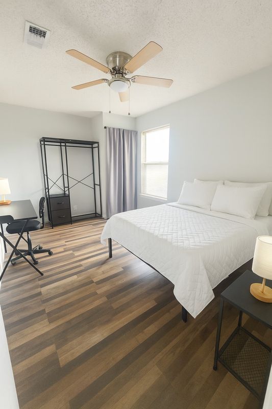 Photo - 9818 Autumn Arch