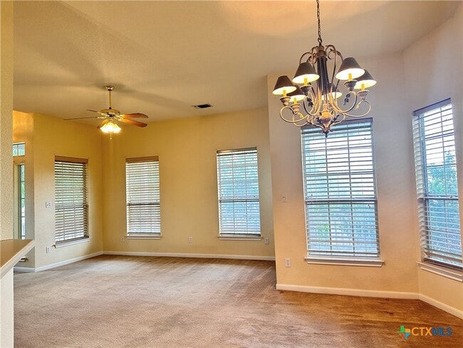Photo - 2050 Lisa Ln