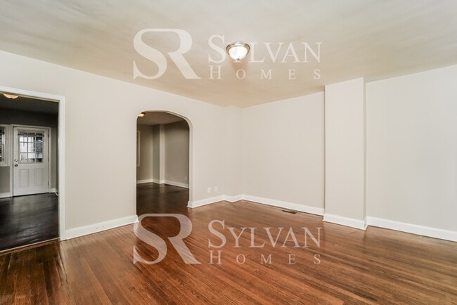 Photo - Welcome to this charming abode.