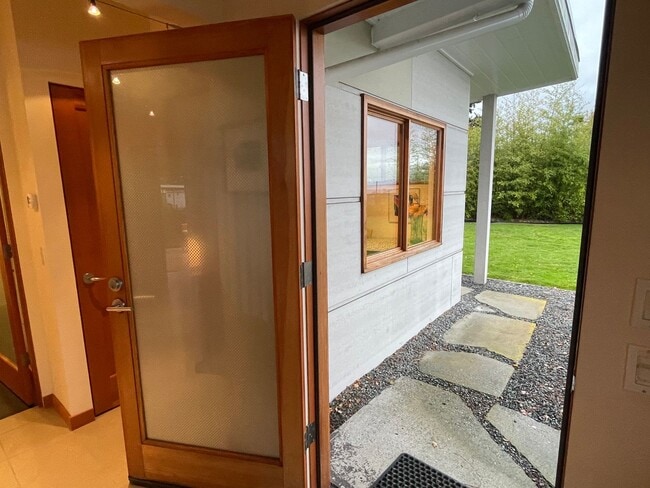 Photo - Spectacular View Home In Langley and Fully Furnished!