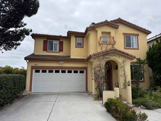 Building Photo - 12565 Carmel Canyon Rd