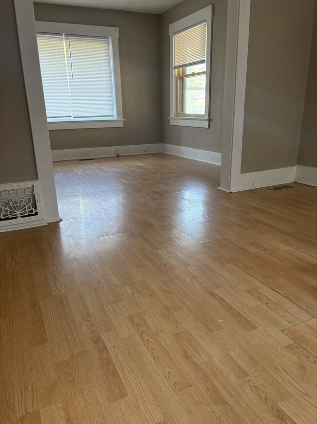 Building Photo - 2129 S 12th St Rental