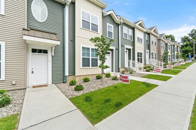 Photo - 75 Forester Ave Condo Unit 337