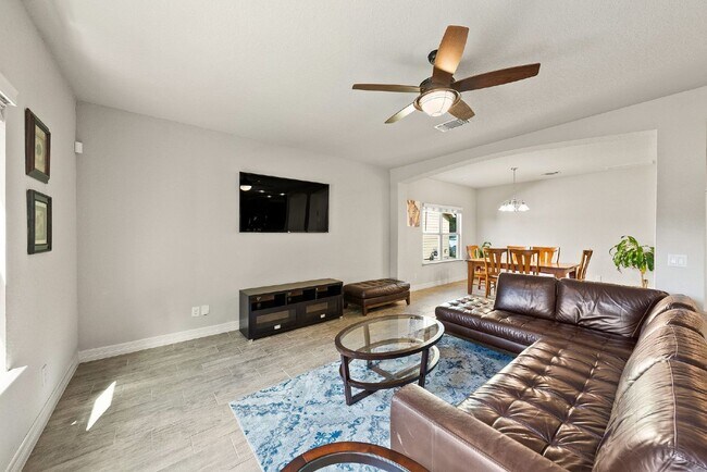 Photo - Exquisite 2-Story Traditional Home
