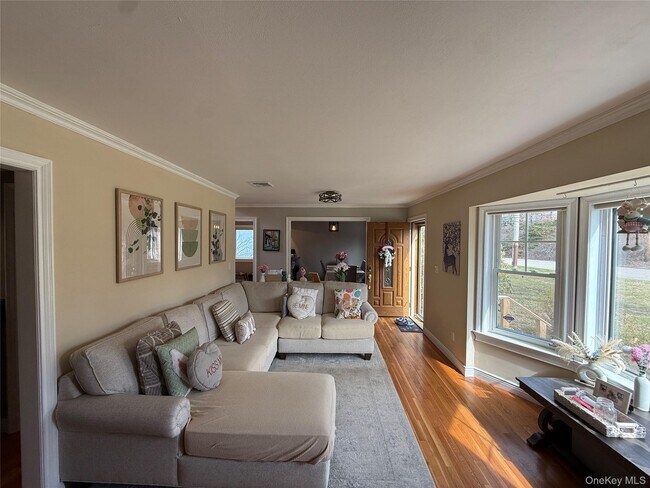 Photo - 16 Minkel Rd