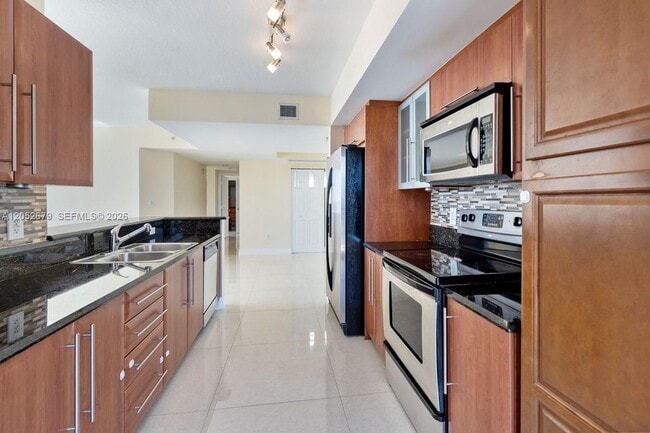 Photo - 3232 SW 22nd St Unit 1701