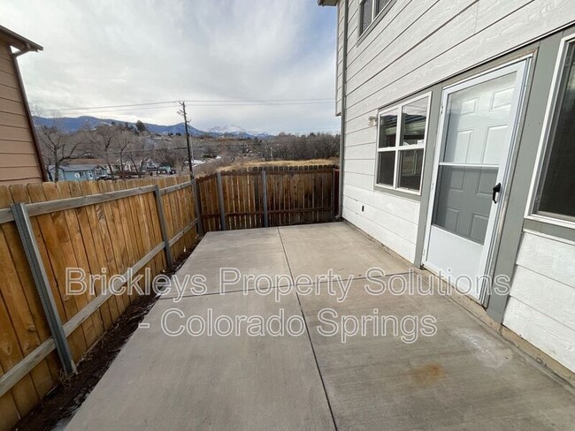 1875 W Yampa St Condo Unit B - Condo For Rent In Colorado Springs, CO ...