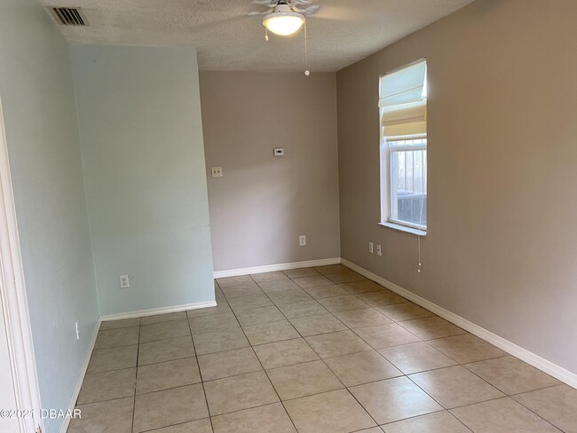 Photo - 420 Miriam Ave