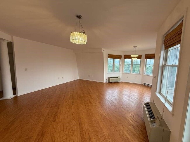 Photo - 30 Freedom Way Unit 404