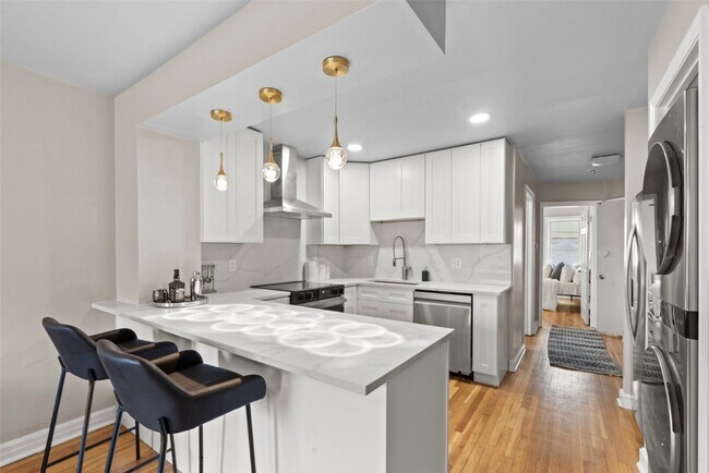 Photo - 4930 Kemper Ave