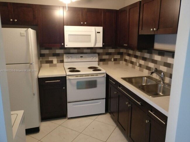 Building Photo - 139 Tuscany B Unit 139 Rental