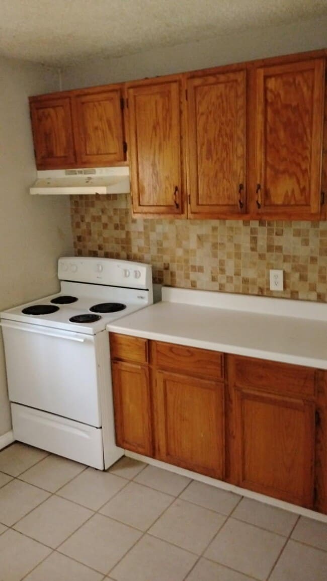 Photo - 5732 E 40th Terrace