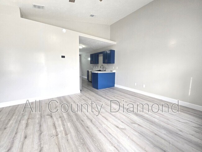 Photo - 9022 Houston St