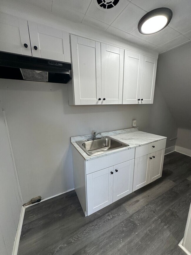 Photo - 612 MacDade Blvd Unit 2