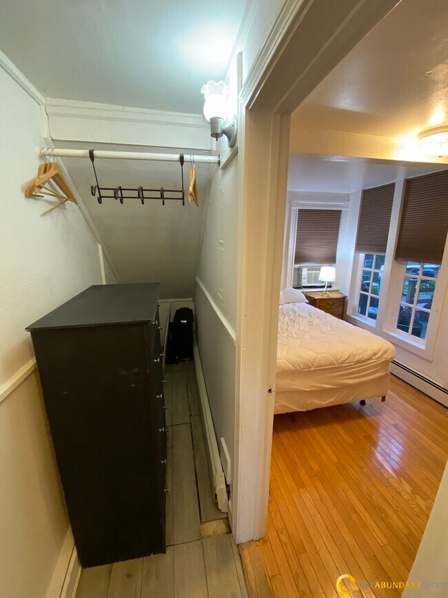 Photo - 11 William St Unit S