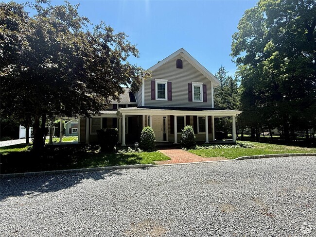 Building Photo - 496 N Country Rd Rental