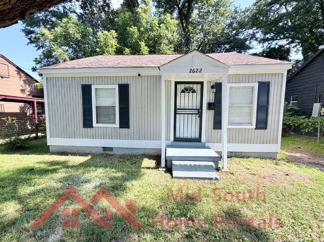 Photo - 2622 Whitman Ave