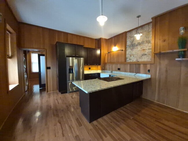 Photo - 1413 Race St