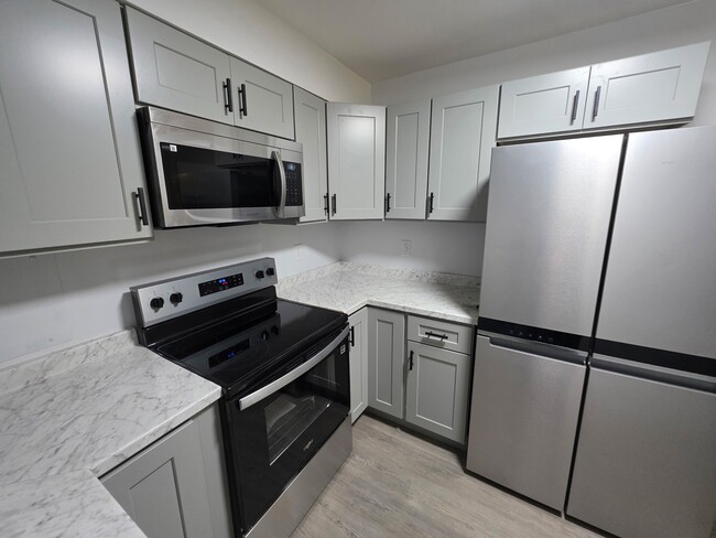 Riverside Apartments ::OPEN HOUSE:: - Riverside Apartments ::OPEN HOUSE::
