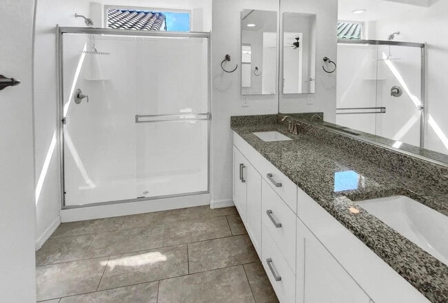 Photo - 6418 W Mark Ln