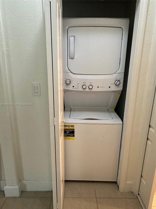 Photo - 2551 SE 16th Ter Unit 103