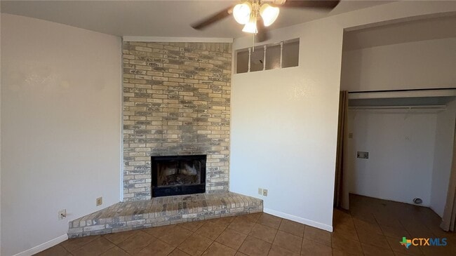 10411 Trimmier Rd