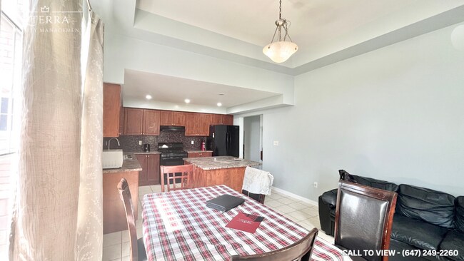 Photo - 52 Commuter Dr