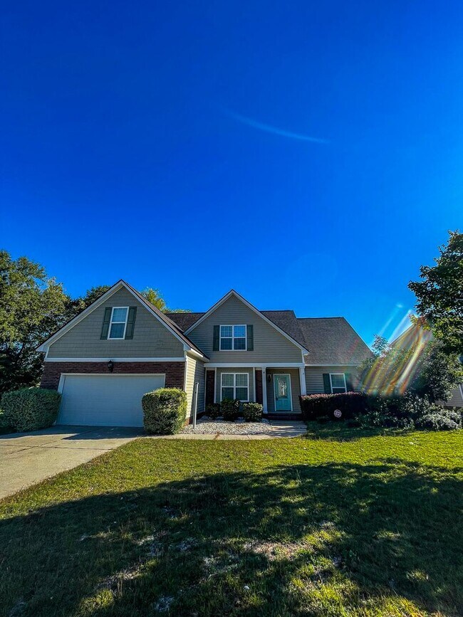 4 Bedroom 3 Bath with Bonus: Pets Allowed - 4 Bedroom 3 Bath with Bonus: Pets Allowed House