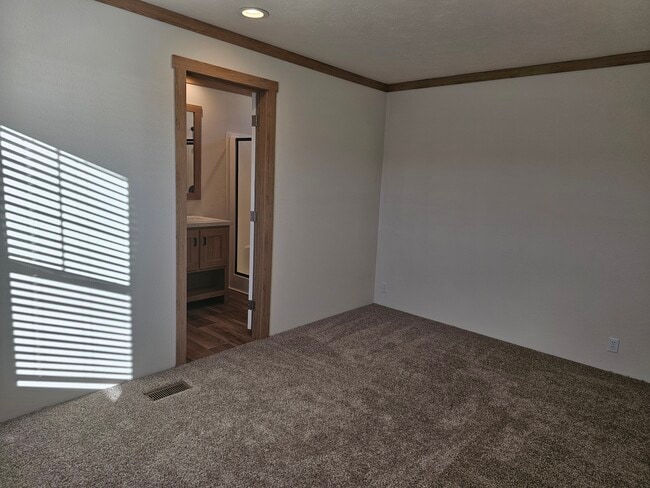 Photo - 2101 SW 38th St